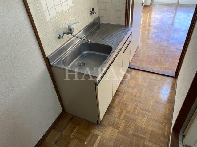 キッチン　同物件別部屋です。