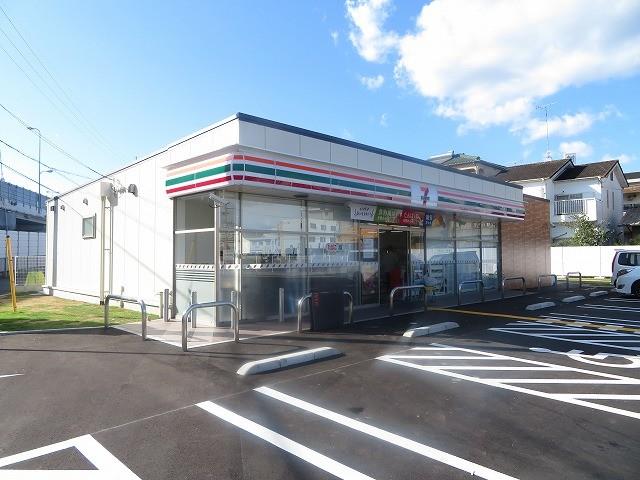 コンビニ　セブンイレブン高砂春日野町店（コンビニ）まで448m