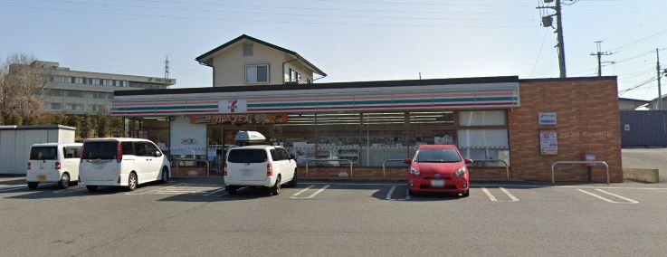 コンビニ　セブンイレブン 甲斐双葉岩森店（コンビニ）まで518m