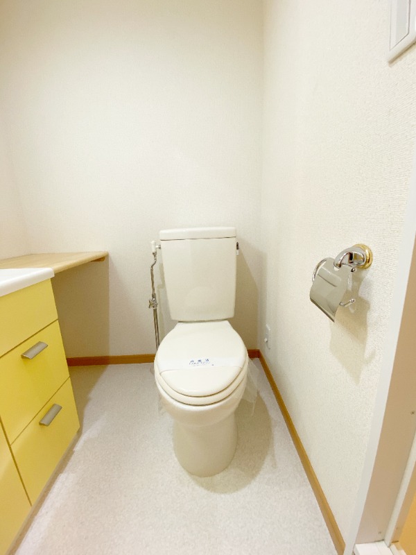 トイレ　※同建物参考写真