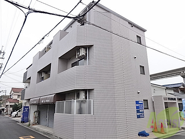 建物外観　豊中市蛍池東町「リーフ蛍池」