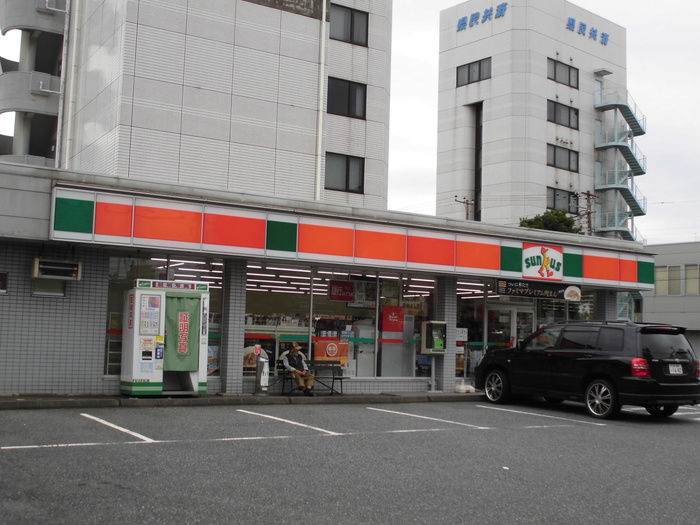 コンビニ　サンクス（コンビニ）まで850m