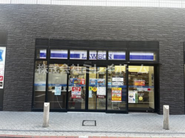 コンビニ　ローソン西蒲田八丁目店（コンビニ）まで4m