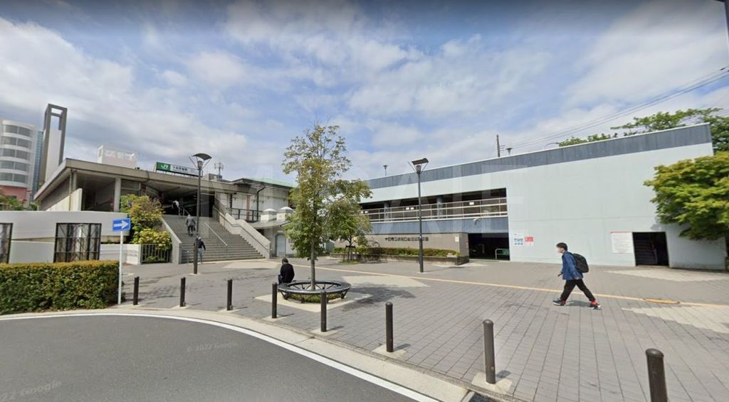 その他　十日市場駅(JR東日本 横浜線)（その他）まで180m