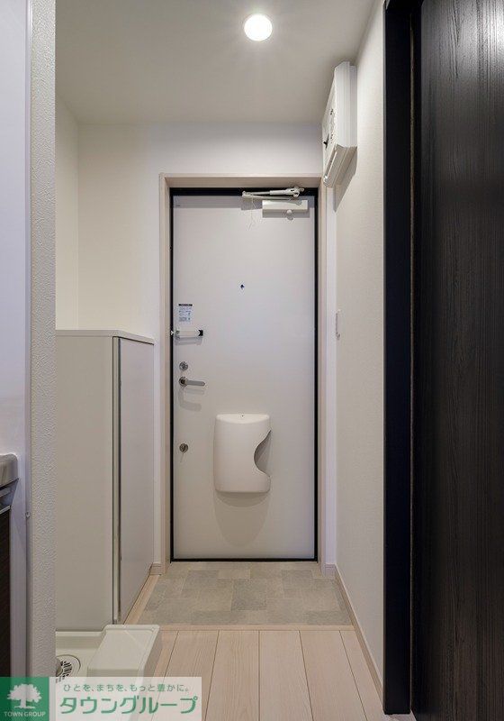 玄関　同施工会社参考写真