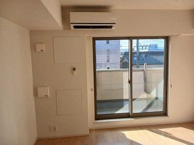 コンフォート・テラスの居間写真