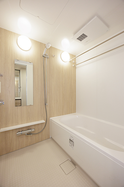 バス・シャワールーム　※写真は同タイプ住戸です。