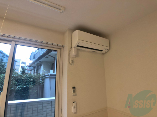 その他設備　エアコン設置済みです。これからの時代は欠かせませんよ。