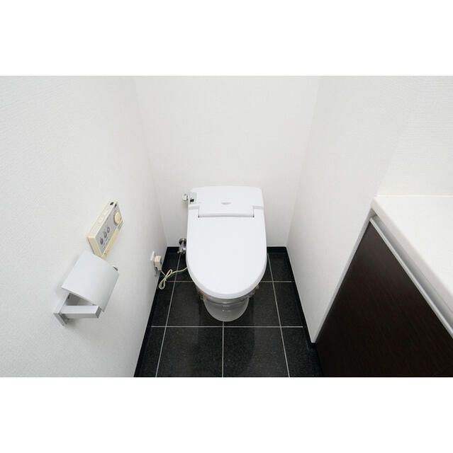 トイレ　シンプルで使いやすいトイレです