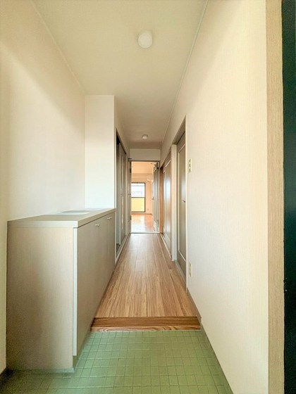 玄関　他号室のお写真です
