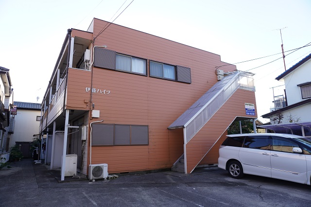 伊藤ハイツ