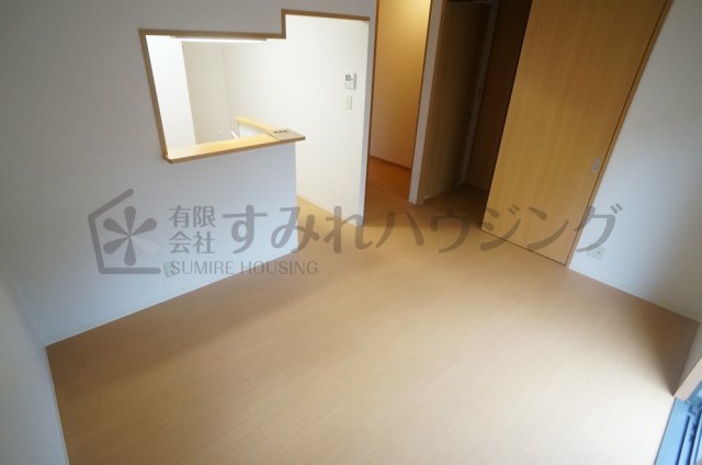 居室・リビング　参考、同建物・同間取りの号室