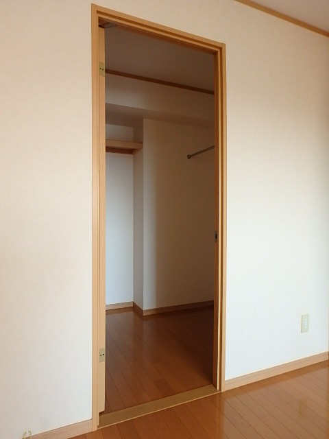 収納　図面と現状に相違がある場合には現状を優先