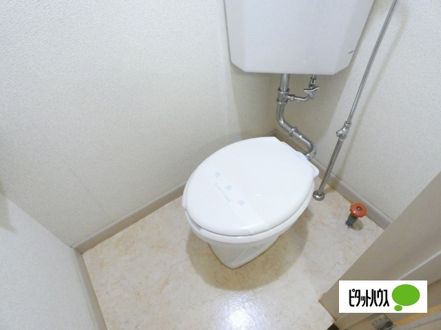 パインハイツのトイレ写真