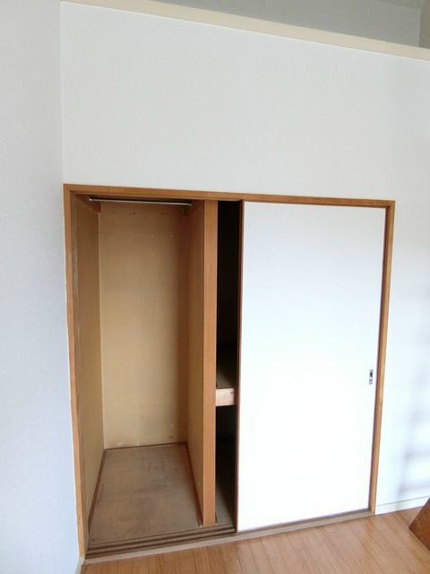収納　別号室