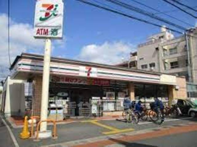 コンビニ　セブンイレブン　京都太秦大映通店（コンビニ）まで28m