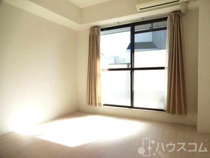 居室・リビング　明るいお部屋ですよ♪