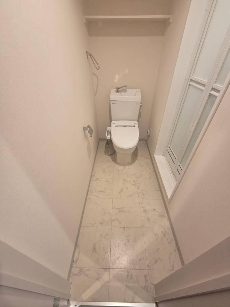 Keep Right南長崎のトイレ写真
