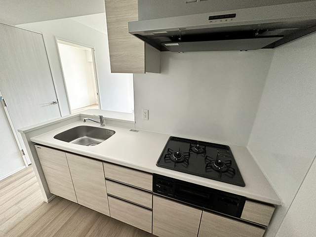 キッチン　※写真は同タイプ住戸です。