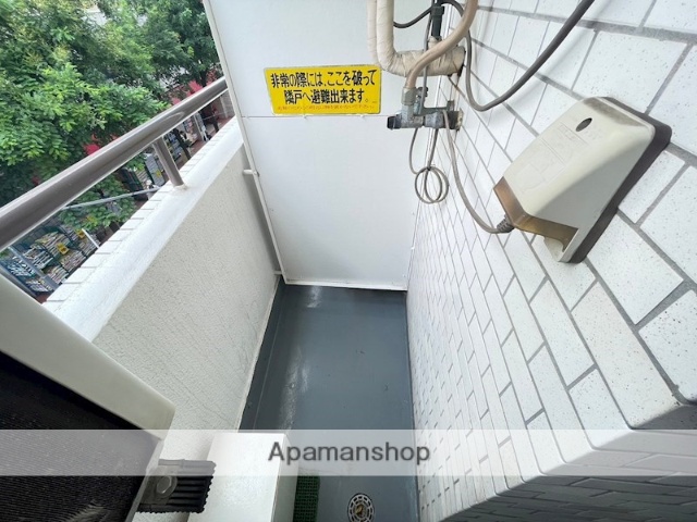 ＪＲ中央線 高円寺駅 徒歩3分 7階建 築42年の内装写真