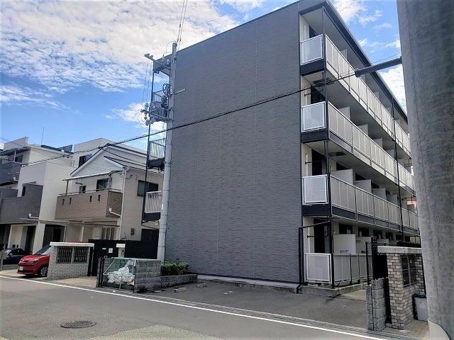 レオパレスエスペランザの外観写真