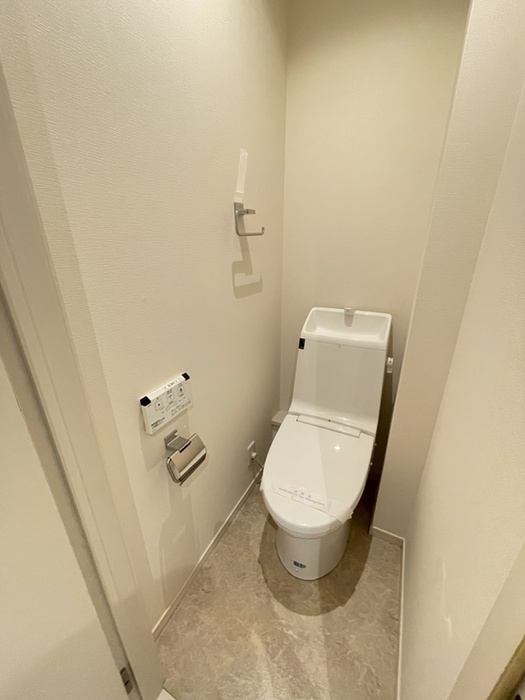 J-URBAN 下北沢 Iのトイレ写真