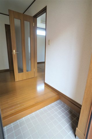 アルティメート有明の玄関写真