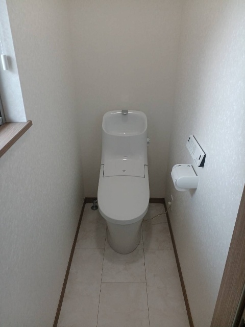 桜田1丁目アパートのトイレ写真