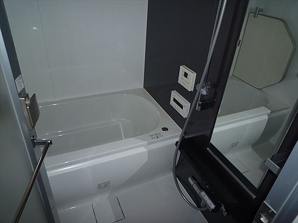 バス・シャワールーム　バス※別部屋参考写真