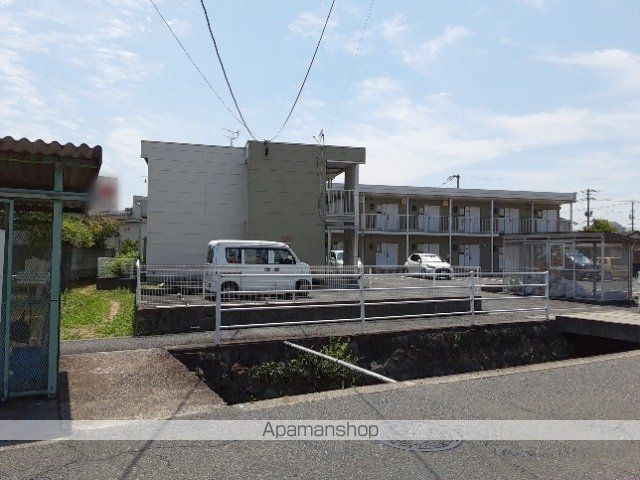 レオパレスヴィルヌーブの外観写真
