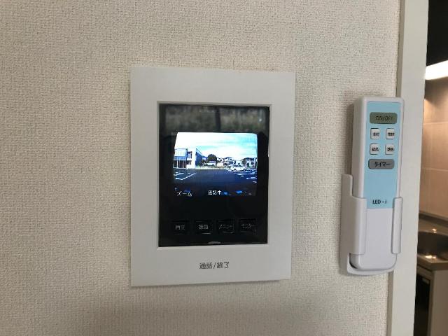 セキュリティ　カメラ付インターホン