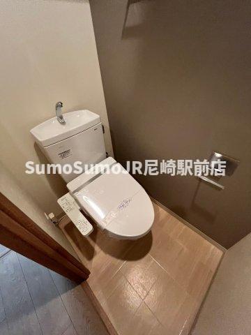 トイレ　シンプルで使いやすいトイレです