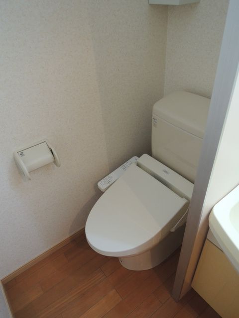 トイレ　（別タイプ参考写真）ソリティア大塚　豊島区南大塚2