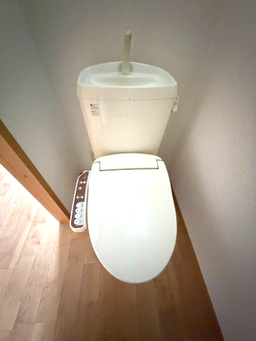 メゾン西宇部のトイレ写真