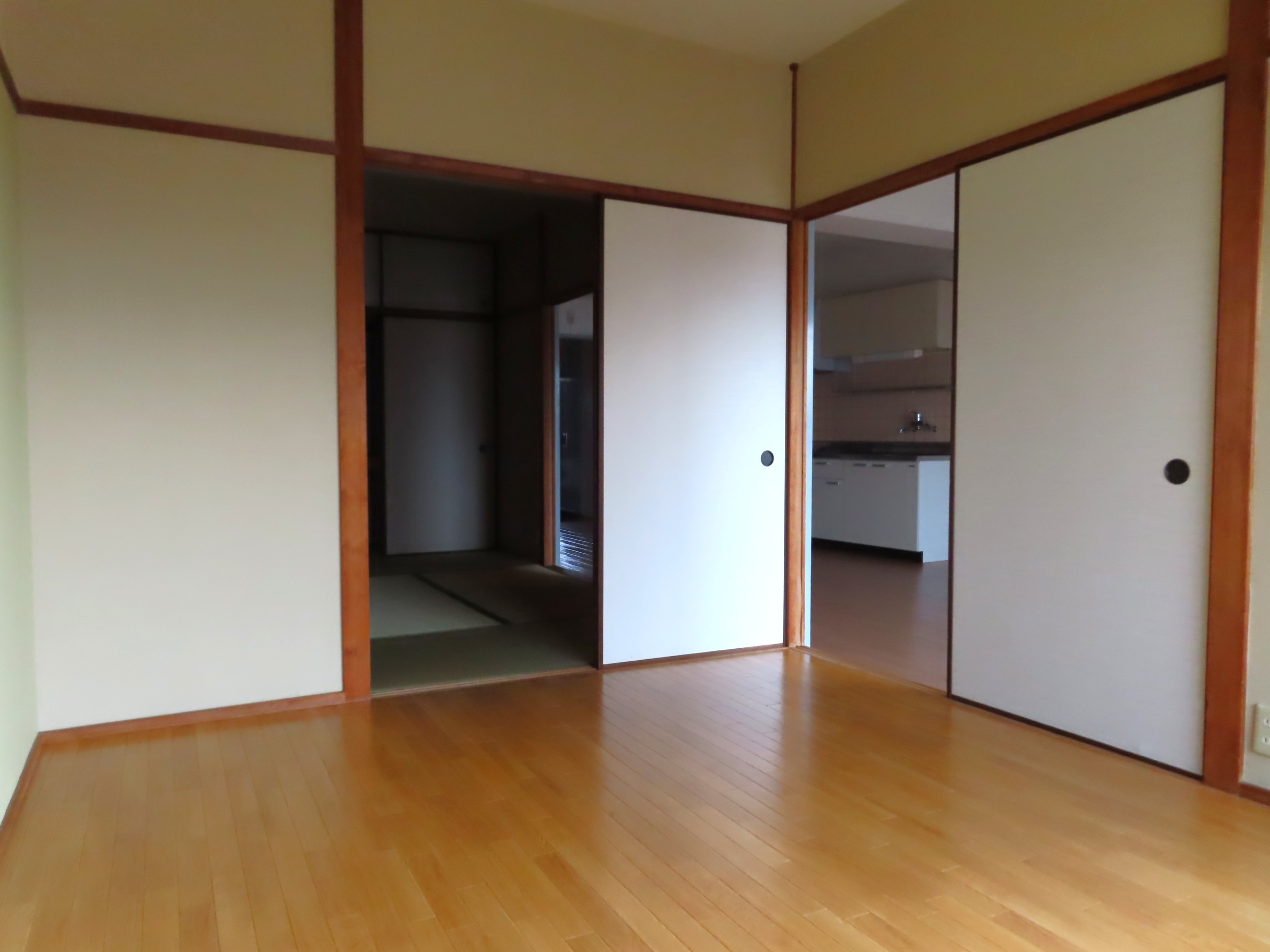 居室・リビング　洋室