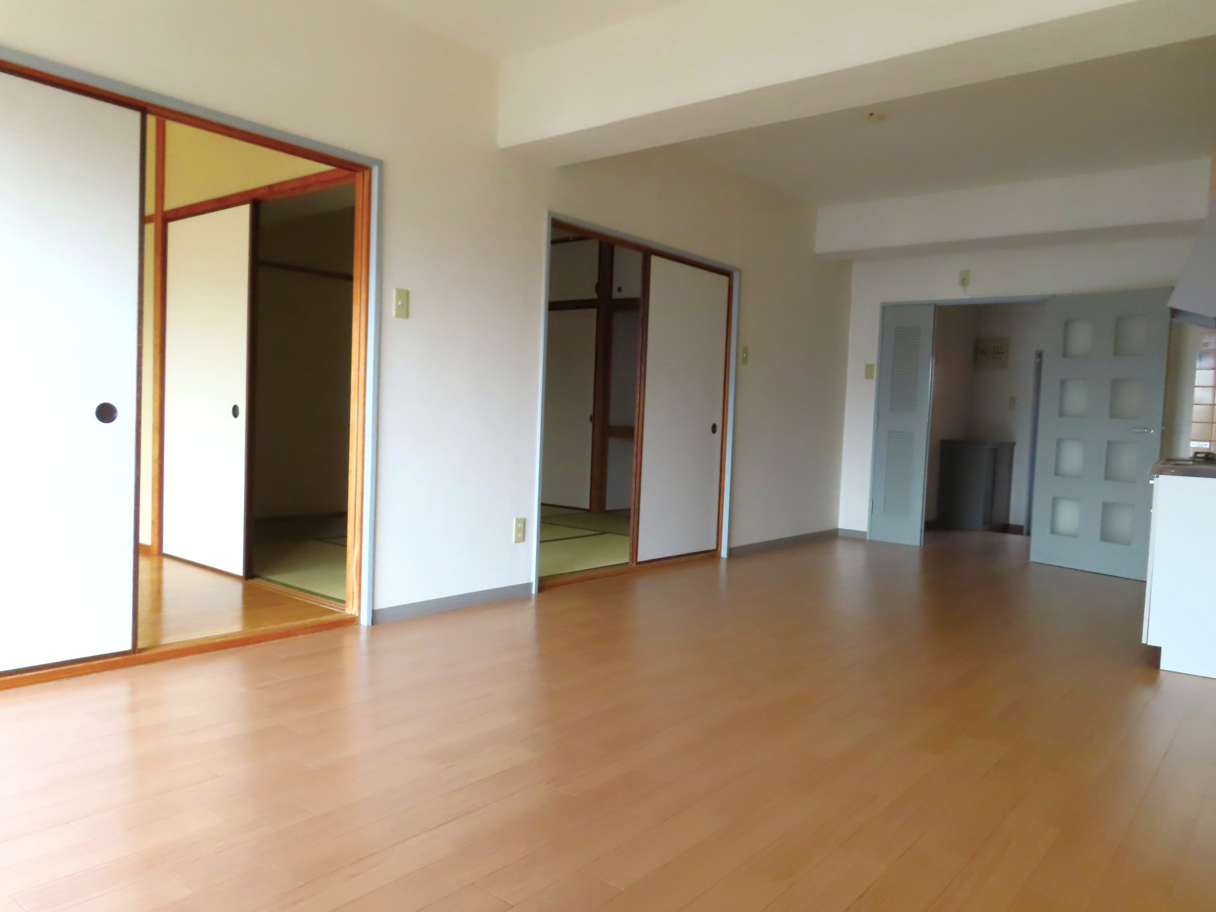 居室・リビング　リビング