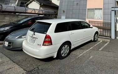 駐車場　エントランス