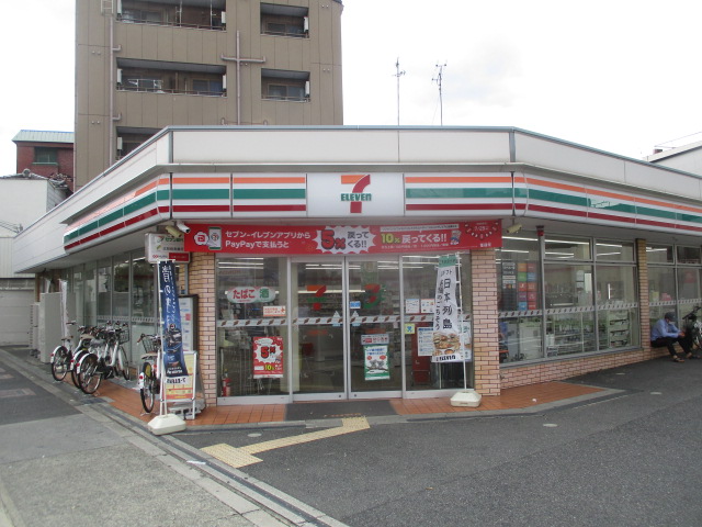 コンビニ　セブンイレブン 大阪岸里東1丁目店（コンビニ）まで58m