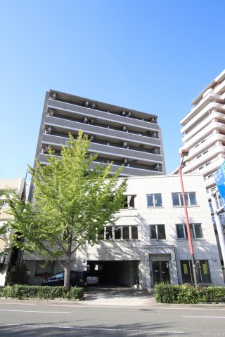 福岡市博多区対馬小路のマンションの建物外観