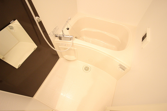 バス・シャワールーム　追い炊き機能付