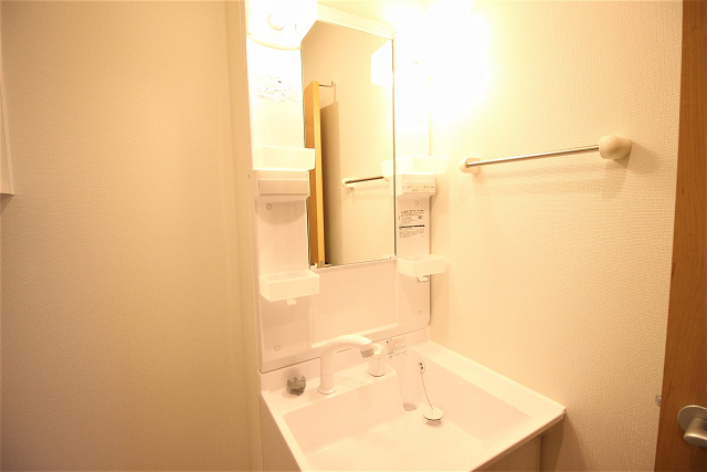 洗面設備　シャンプードレッサー付