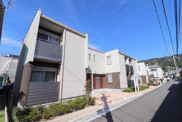 建物外観　クレイノマルイチ