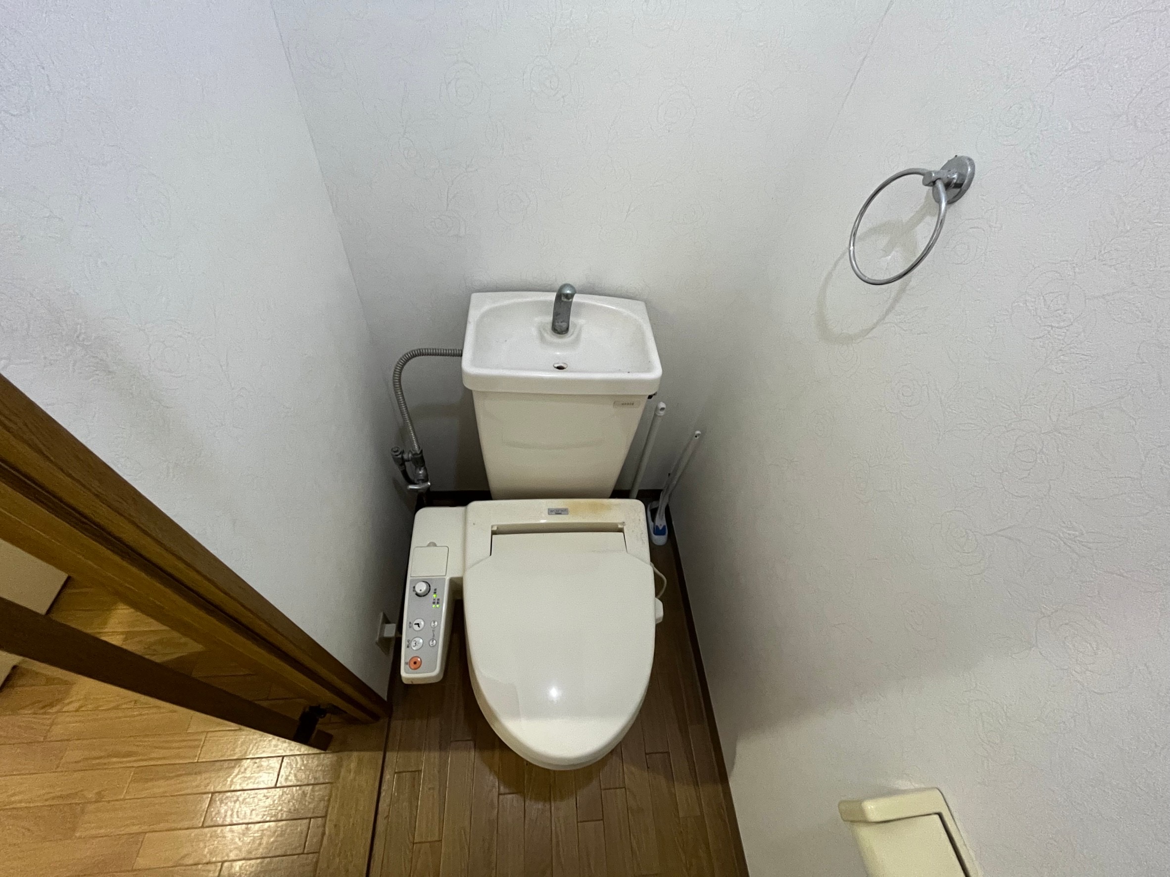 【前橋市総社町高井のアパートのトイレ】