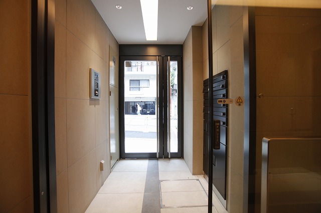 エントランス　エントランス