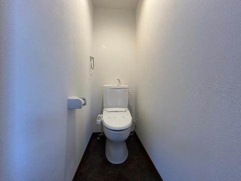 トイレ　シャワー付トイレ