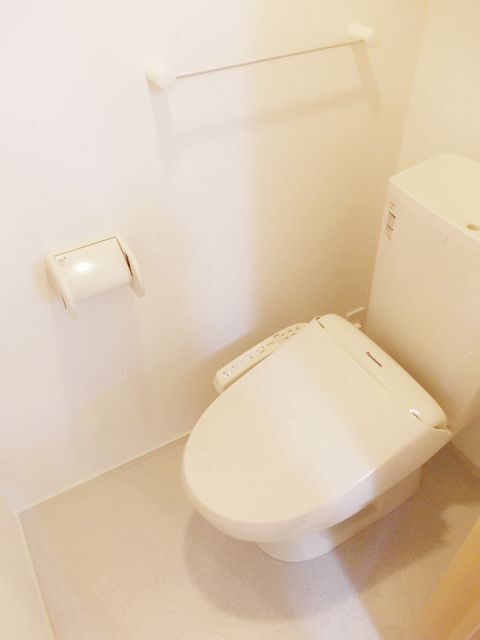 【アート　グレイスIIのトイレ】