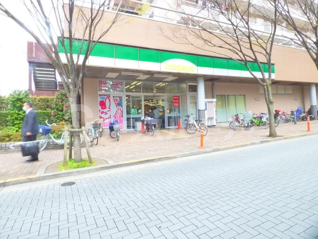 【江戸川区船堀のマンションのスーパー】