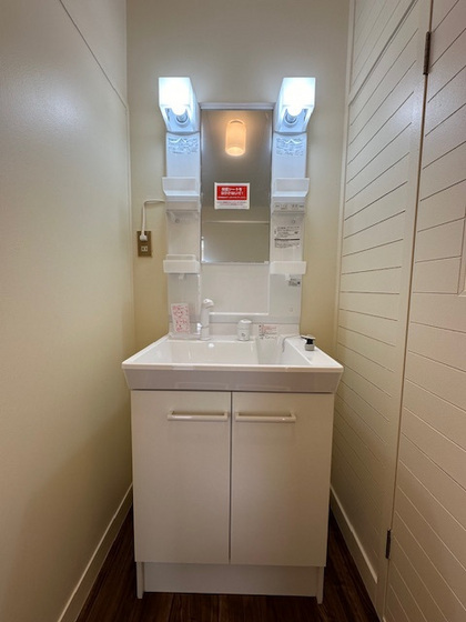 洗面設備　※別部屋の写真です