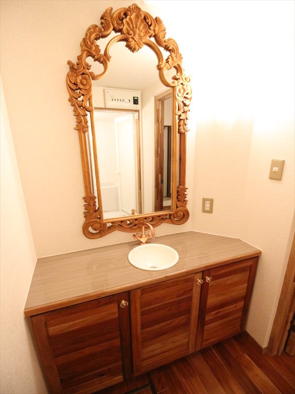 洗面設備　洗面脱衣所・洗面台・室内洗濯機置場（写真は別室）