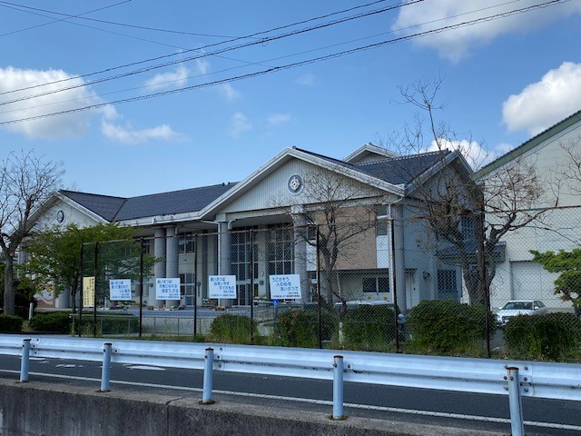 【ハイツ・アーサー福庭の小学校】